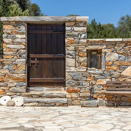 Mitatos Naxos - Apeiranthos Hébergement de vacances *