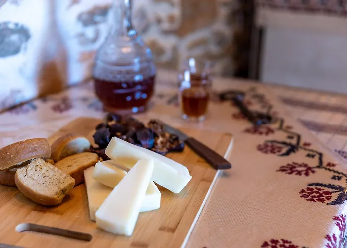 Mitatos Naxos - Apeiranthos 펜션 *