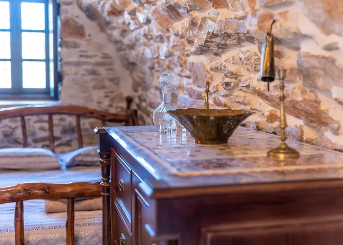 Mitatos Naxos - Apeiranthos * Ligaridia